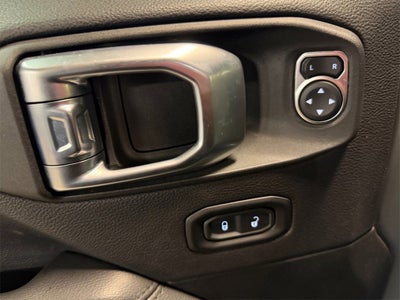 2022 Jeep Wrangler Unlimited Sahara Altitude