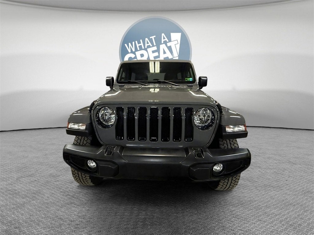 2022 Jeep Wrangler Unlimited Sahara Altitude
