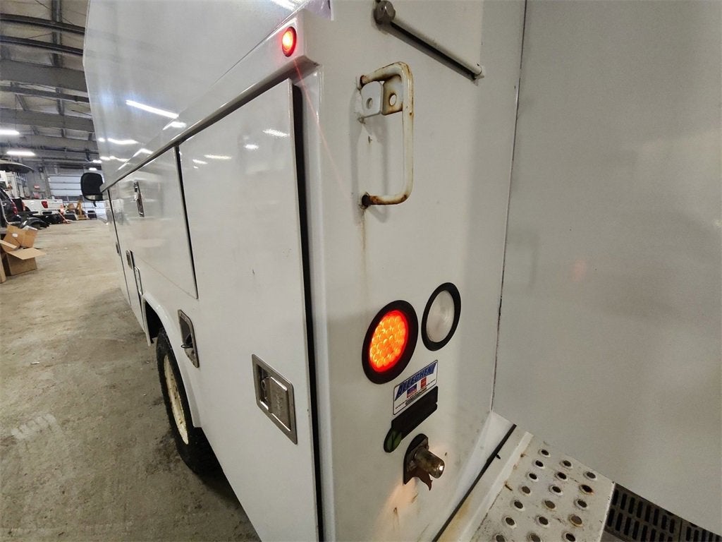 2017 Ford E-Series Cutaway CUTWY