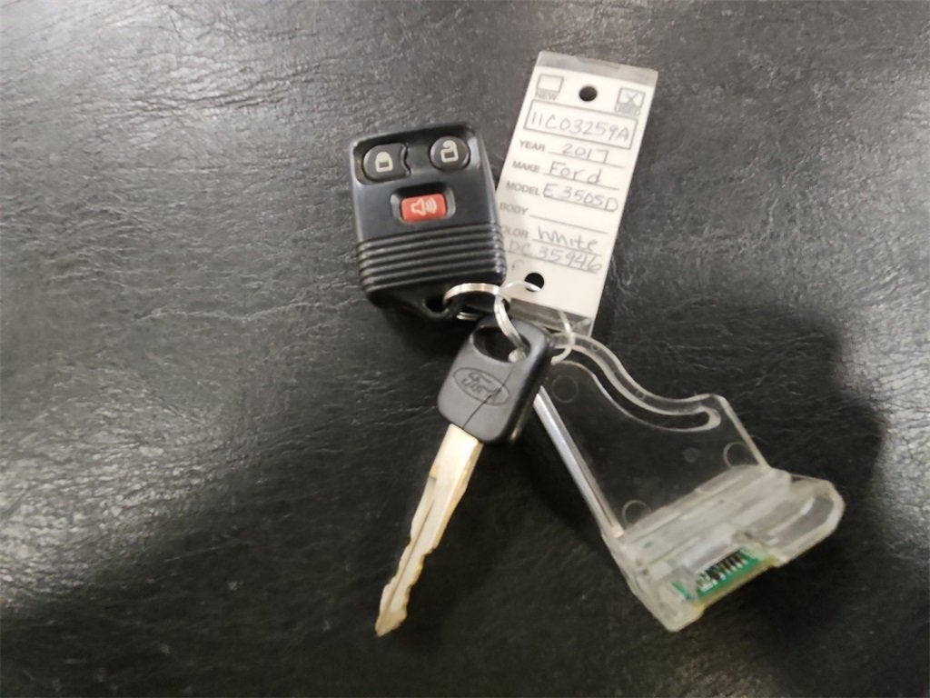 2017 Ford E-Series Cutaway CUTWY