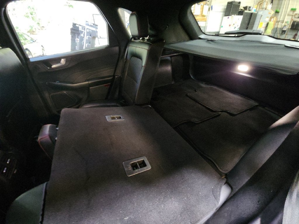 2024 Ford Escape ST-Line Select