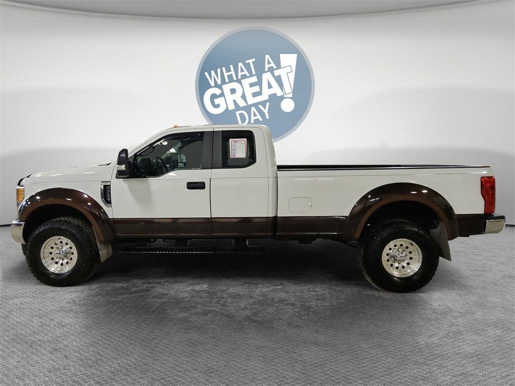 2017 Ford Super Duty F-250 SRW XLT