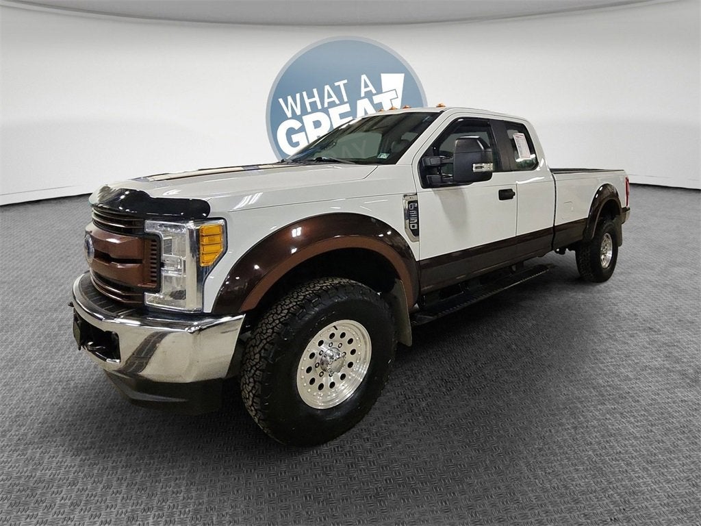 2017 Ford Super Duty F-250 SRW XLT