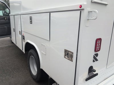 2025 Chevrolet Express Cutaway 3500 1WT