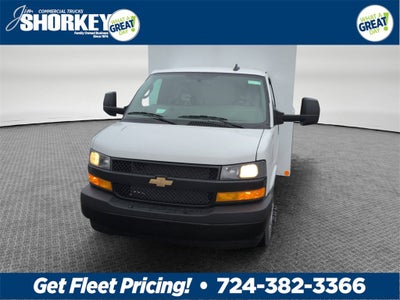 2025 Chevrolet Express Cutaway 3500 1WT