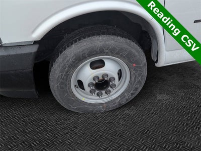 2025 Chevrolet Express Cutaway 3500 1WT