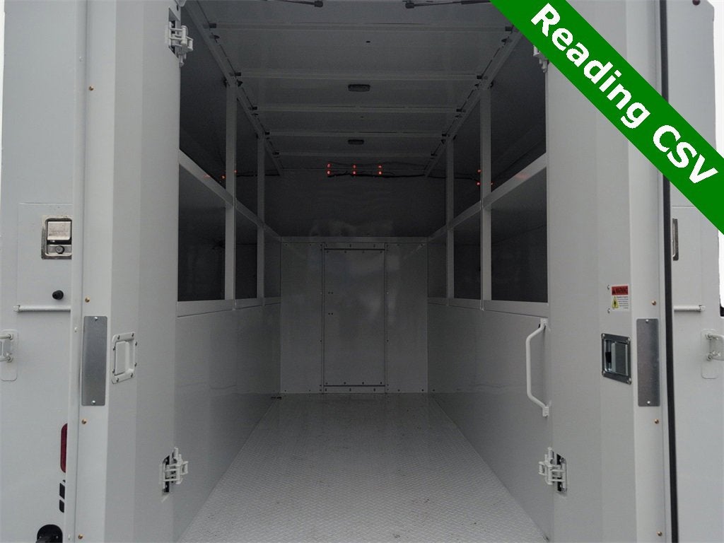 2025 Chevrolet Express Cutaway 3500 1WT