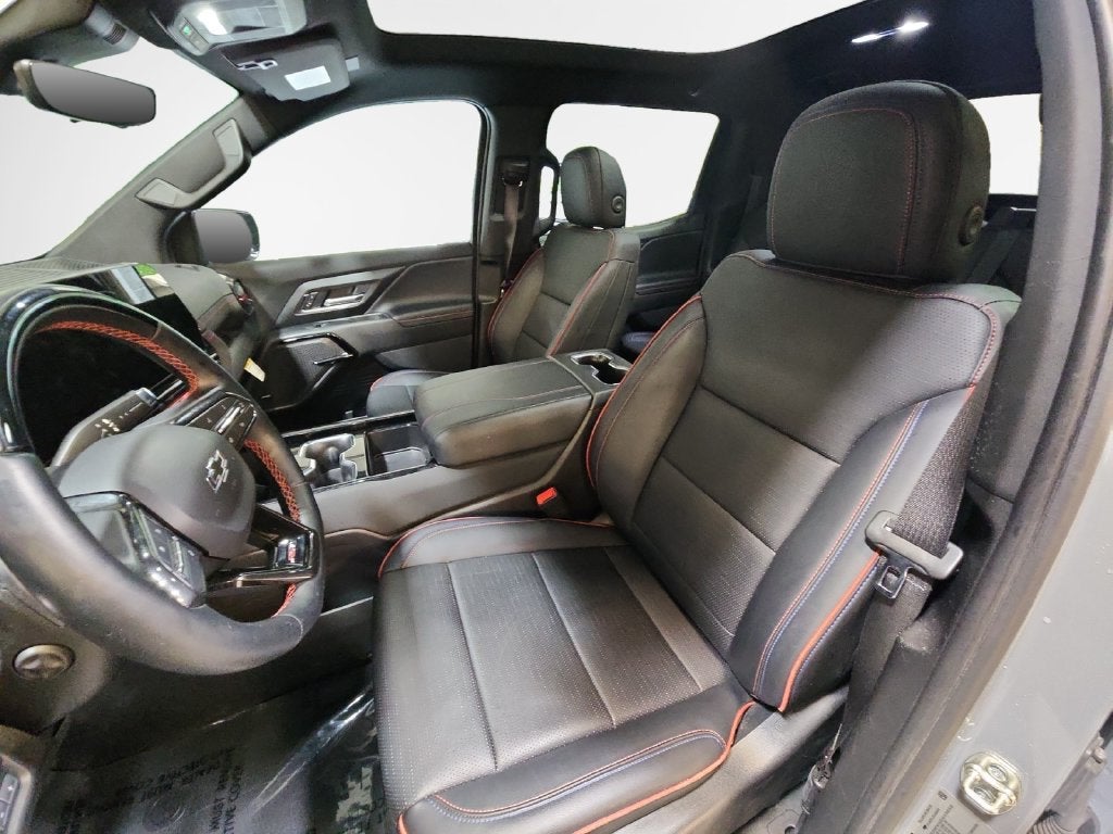 2025 Chevrolet Silverado EV RST - Max Range