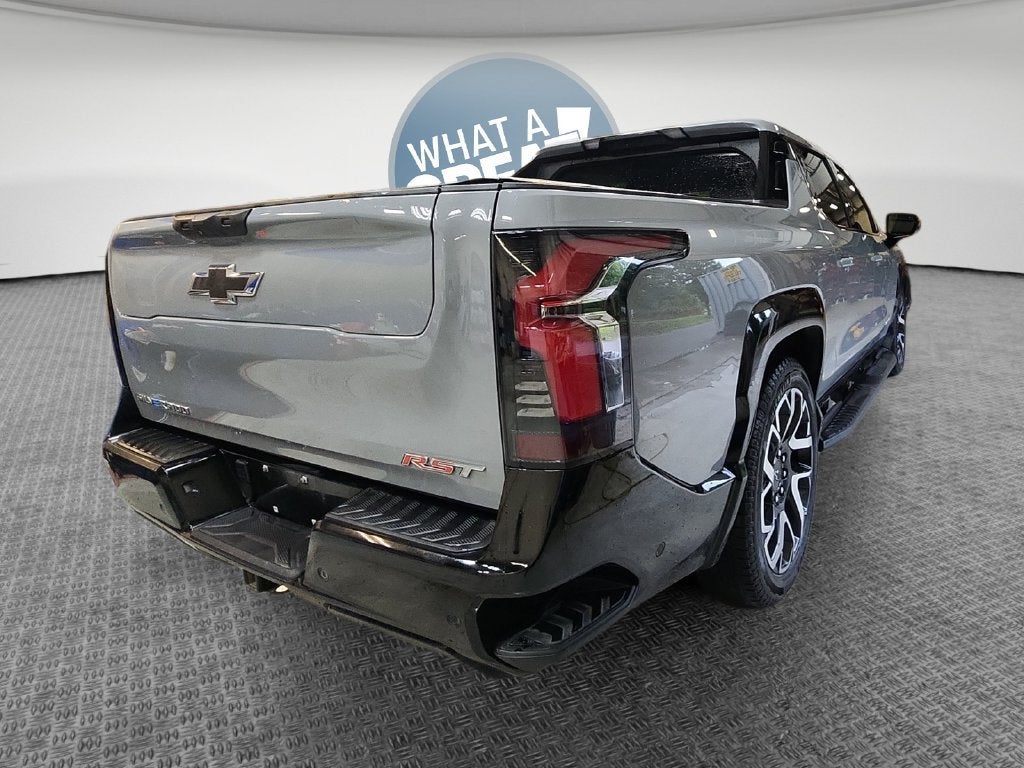2025 Chevrolet Silverado EV RST - Max Range