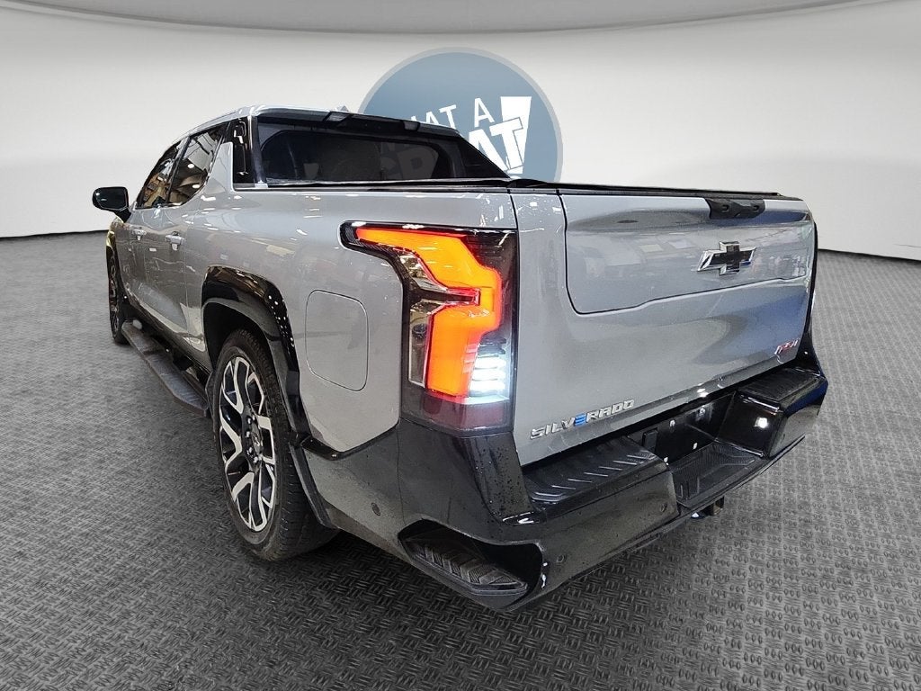 2025 Chevrolet Silverado EV RST - Max Range