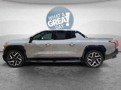 2025 Chevrolet Silverado EV RST - Max Range