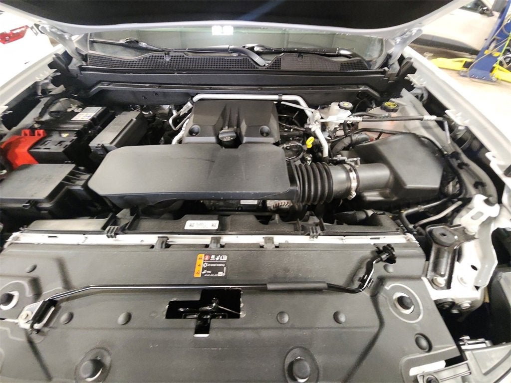 2025 Chevrolet Colorado WT/LT