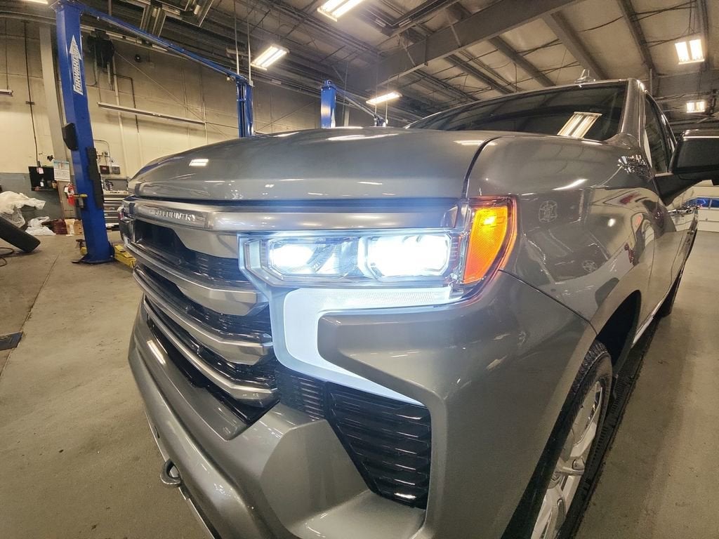 2025 Chevrolet Silverado 1500 High Country