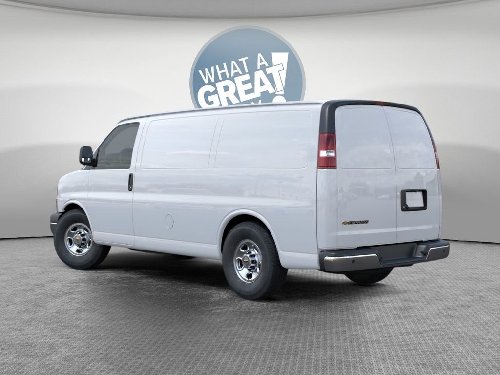 2026 Chevrolet Express Cargo WT