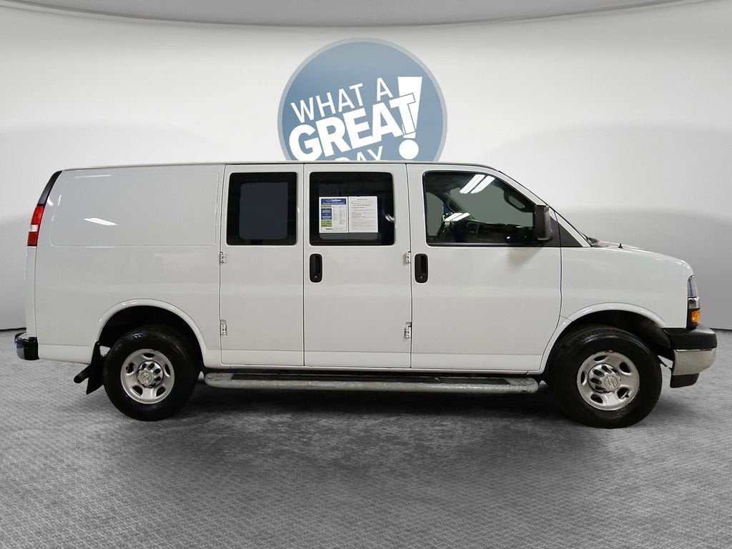 2022 Chevrolet Express Cargo 2500 WT
