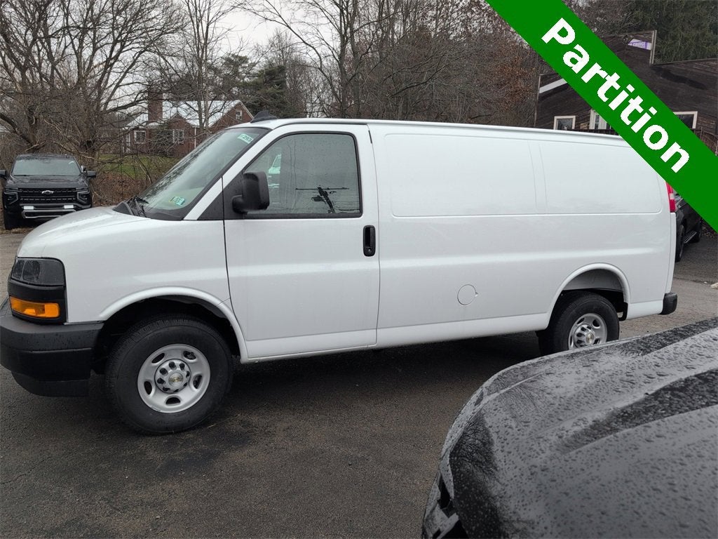2025 Chevrolet Express Cargo 2500 WT
