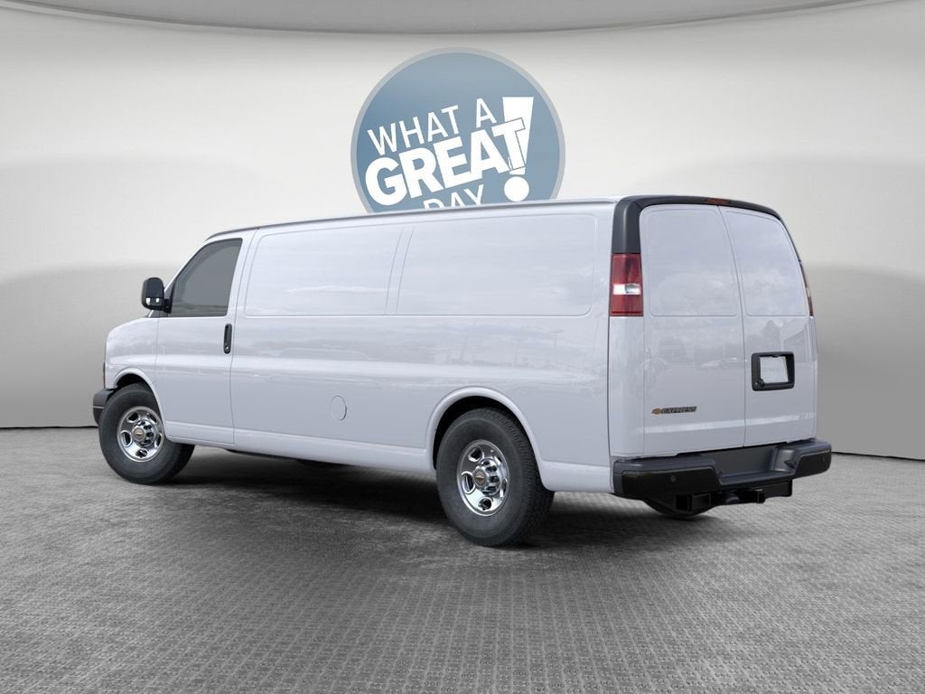 2026 Chevrolet Express Cargo 1WT