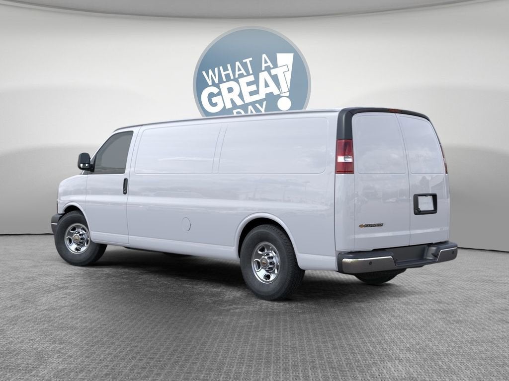 2026 Chevrolet Express Cargo WT