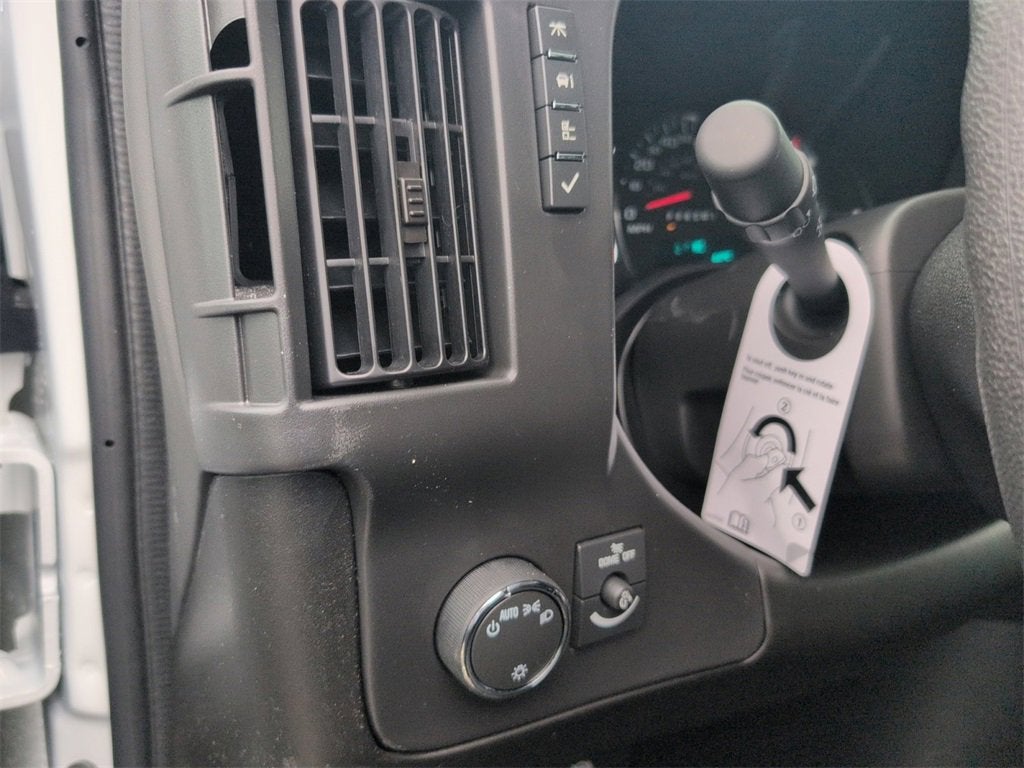 2026 Chevrolet Express Cargo 2500 1WT