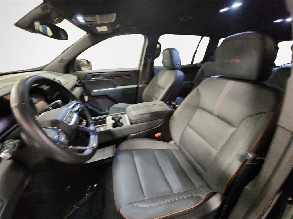 2024 GMC Acadia AT4