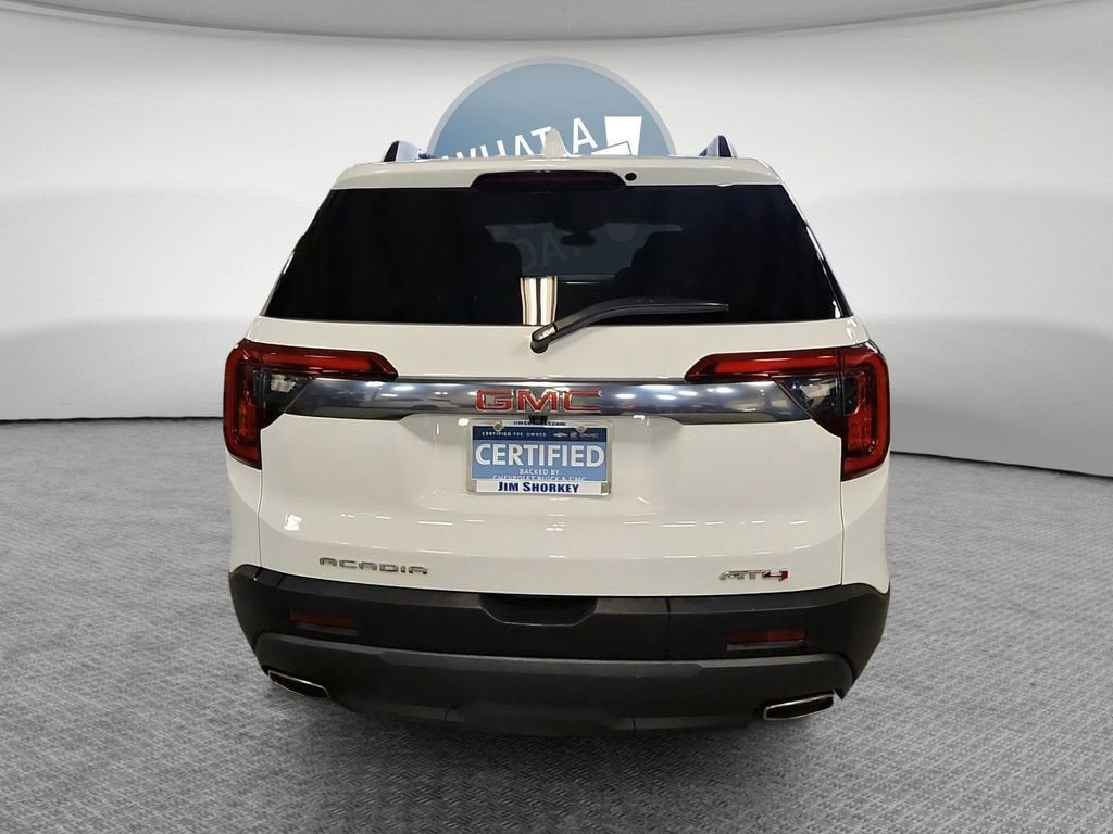 2023 GMC Acadia AT4