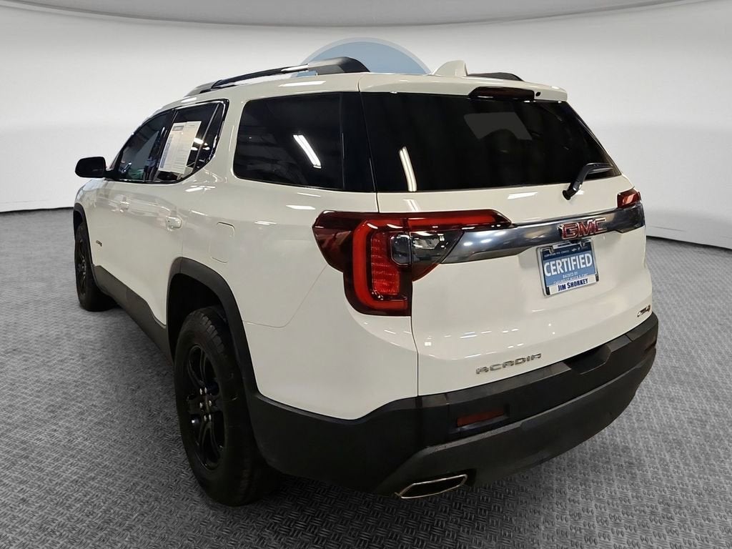 2023 GMC Acadia AT4