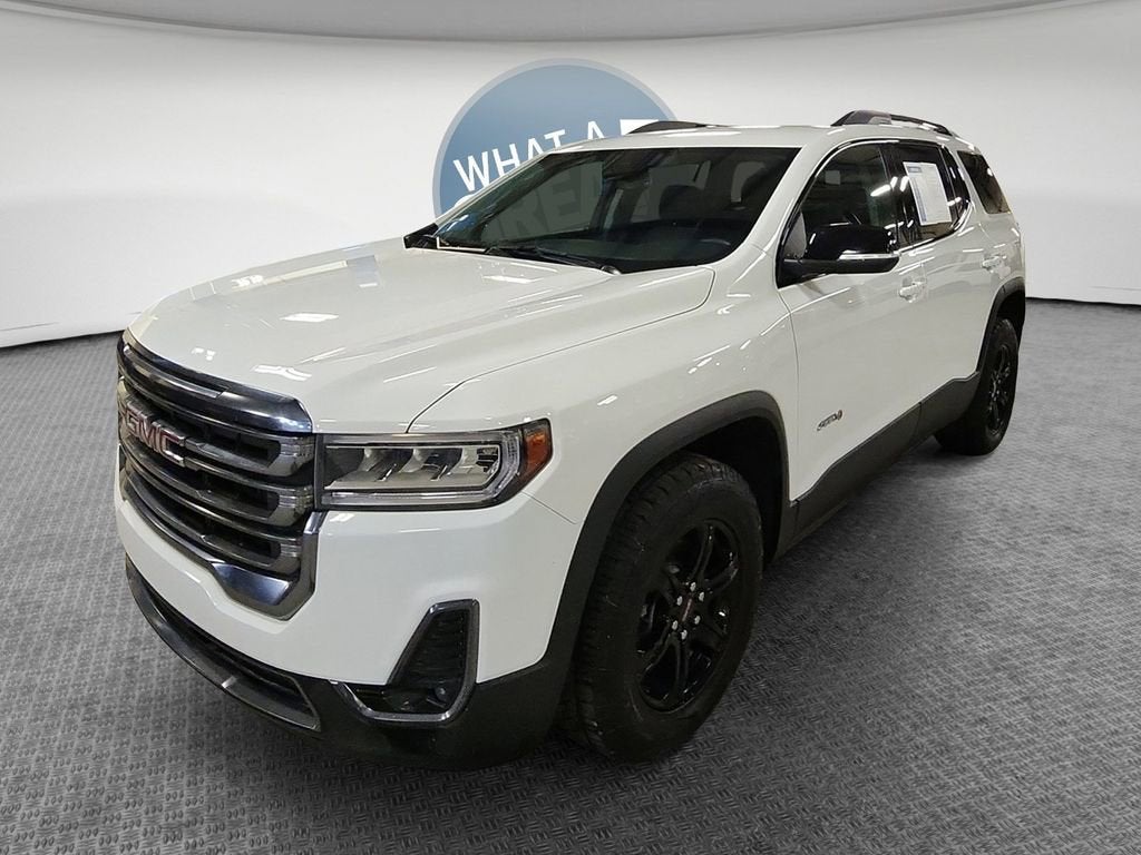 2023 GMC Acadia AT4