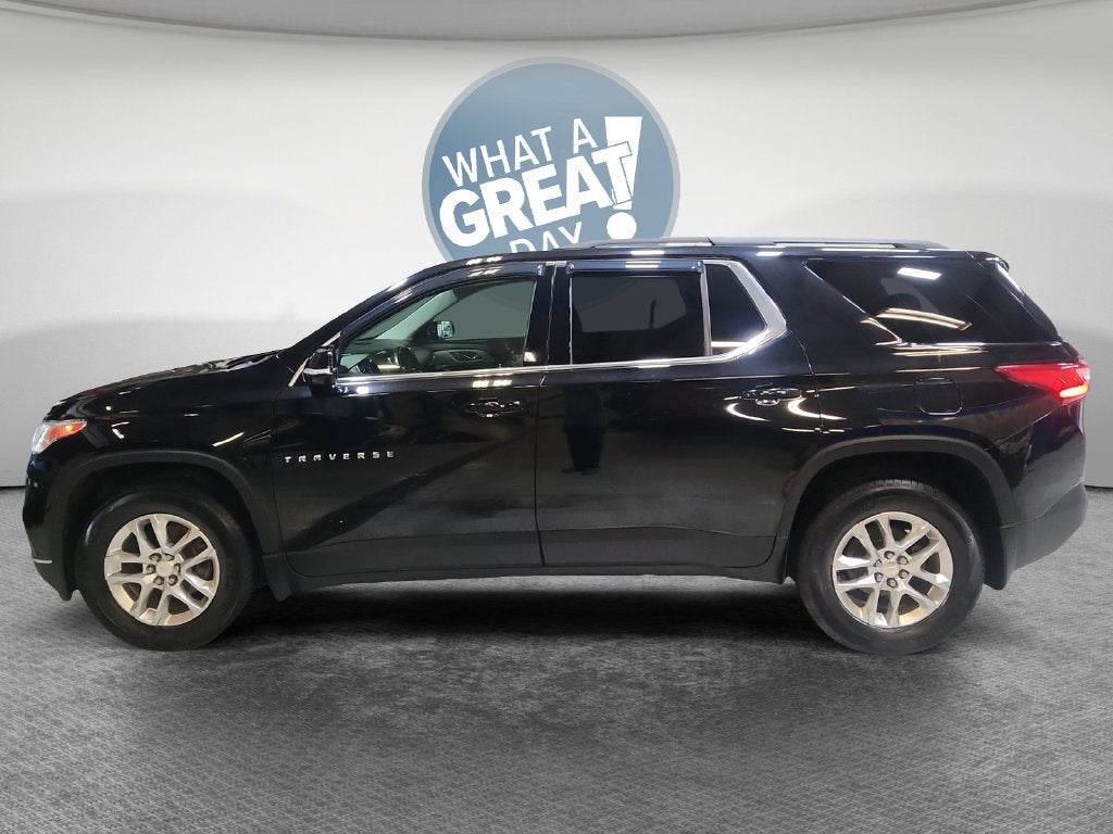 2020 Chevrolet Traverse LT Cloth