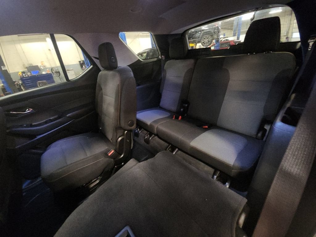 2018 Chevrolet Traverse LT Cloth