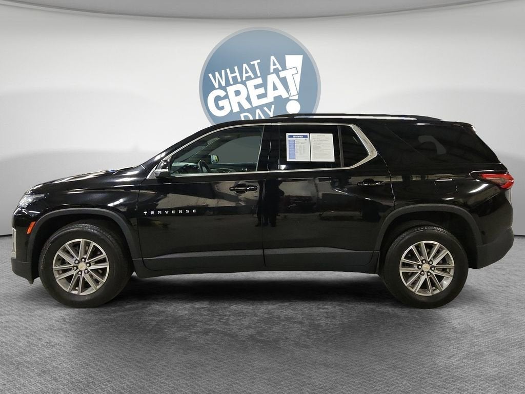 2023 Chevrolet Traverse LT Leather