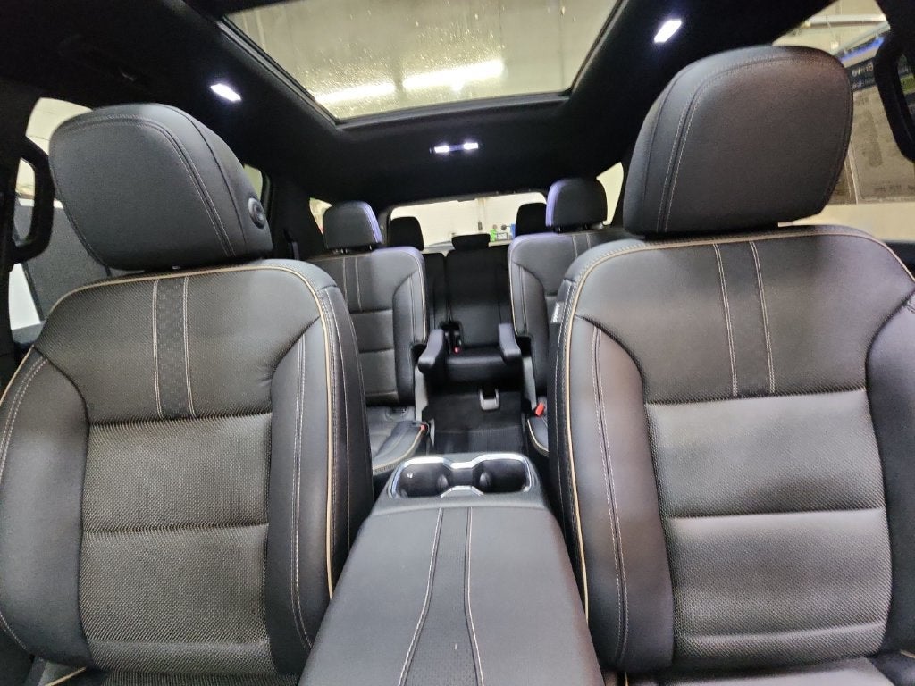 2025 Chevrolet Traverse High Country - Photo 36