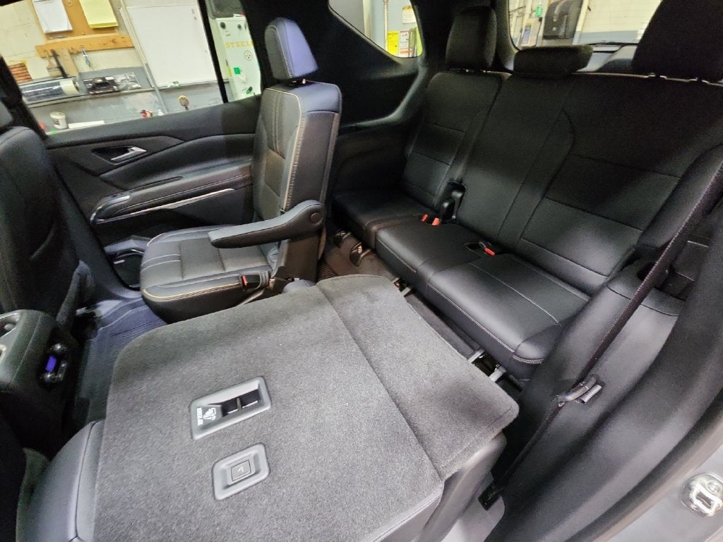 2025 Chevrolet Traverse High Country - Photo 38