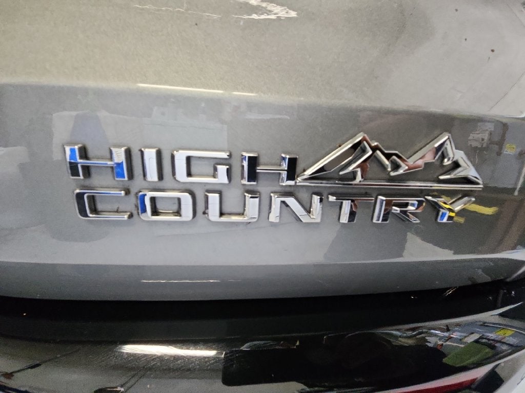 2025 Chevrolet Traverse High Country
