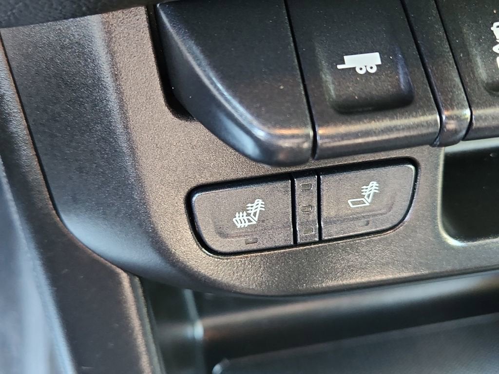 2022 GMC Canyon AT4 - Leather