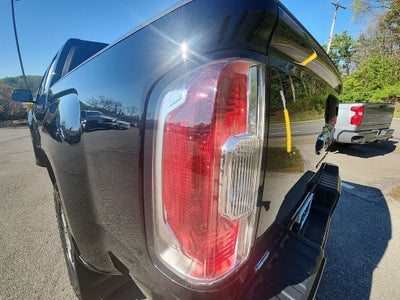 2022 GMC Canyon AT4 - Leather