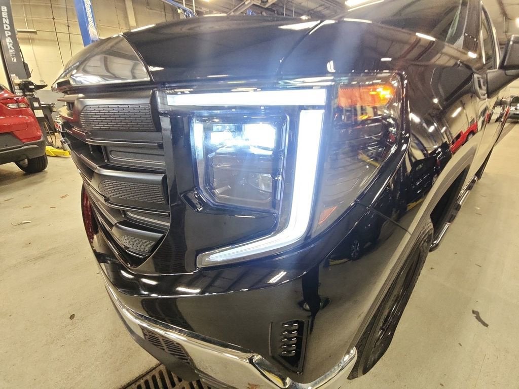 2023 GMC Sierra 1500 Pro