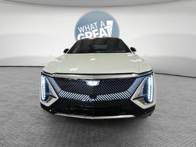 2024 Cadillac LYRIQ Luxury 2