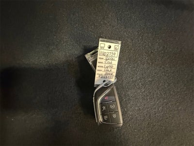 2024 Cadillac LYRIQ Luxury 2