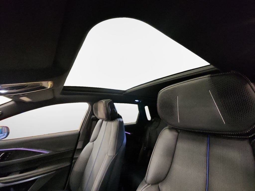2024 Cadillac LYRIQ Luxury 3