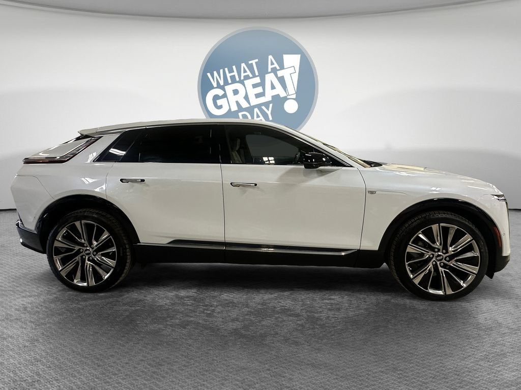Used 2026 Cadillac LYRIQ Signature Luxury with VIN 1GYKPTRL0TZ303955 for sale in Bakerstown, PA