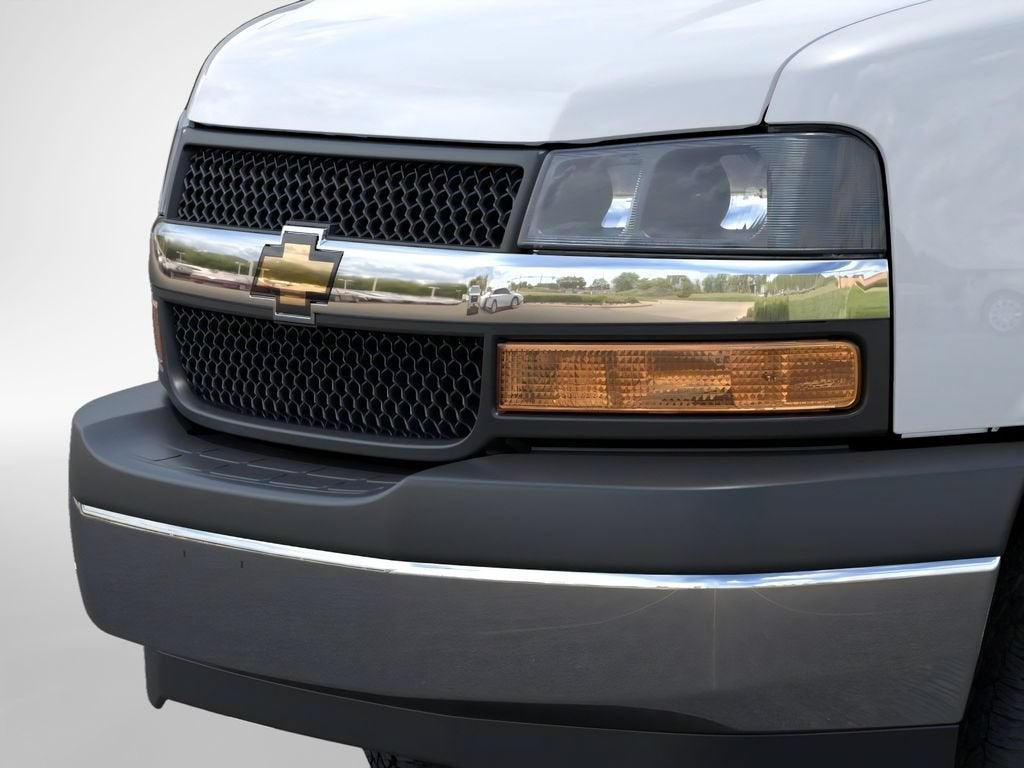 2026 Chevrolet Express Cutaway 4500 NA