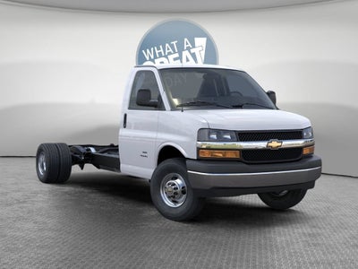 2026 Chevrolet Express Cutaway 4500 2WT