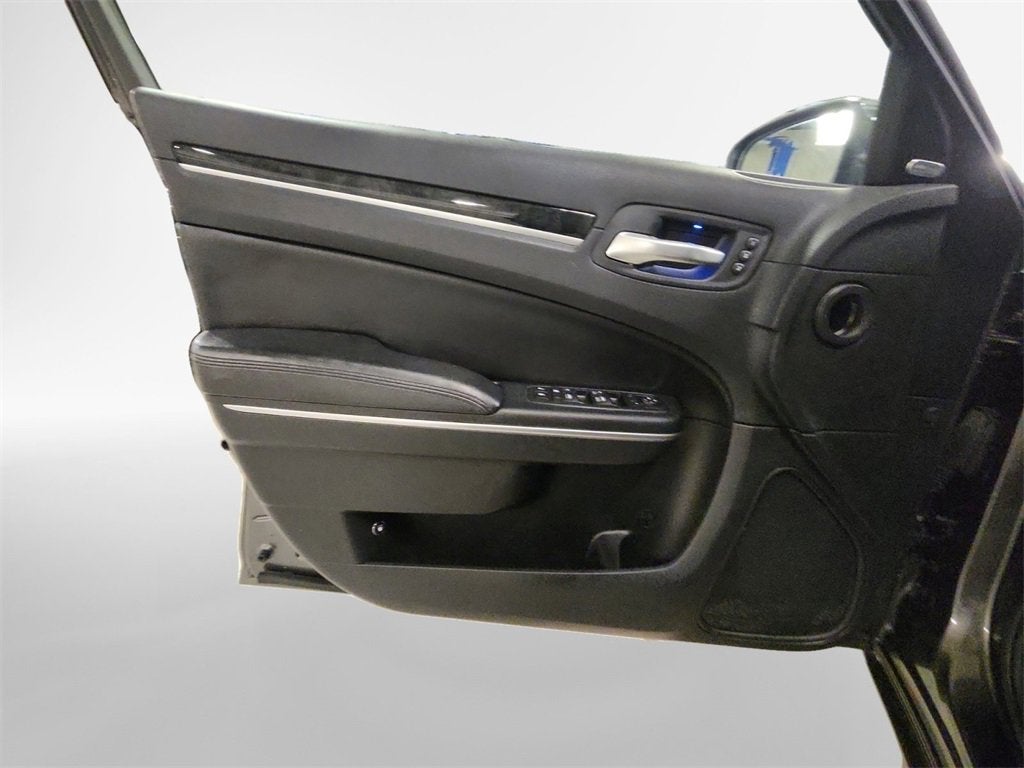 2013 Chrysler 300 300C