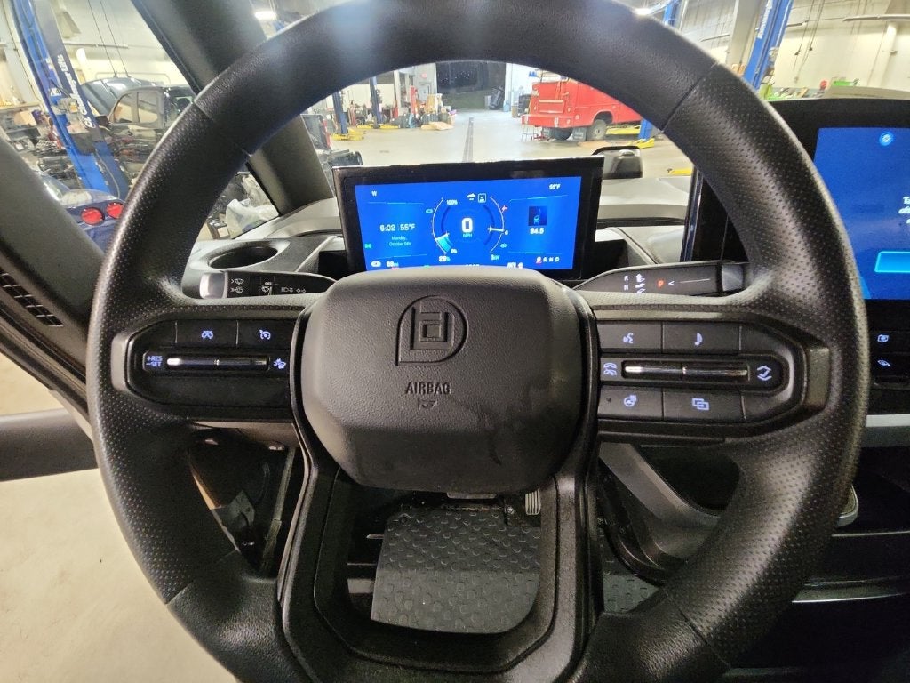 2024 BrightDrop Zevo 600 EJY