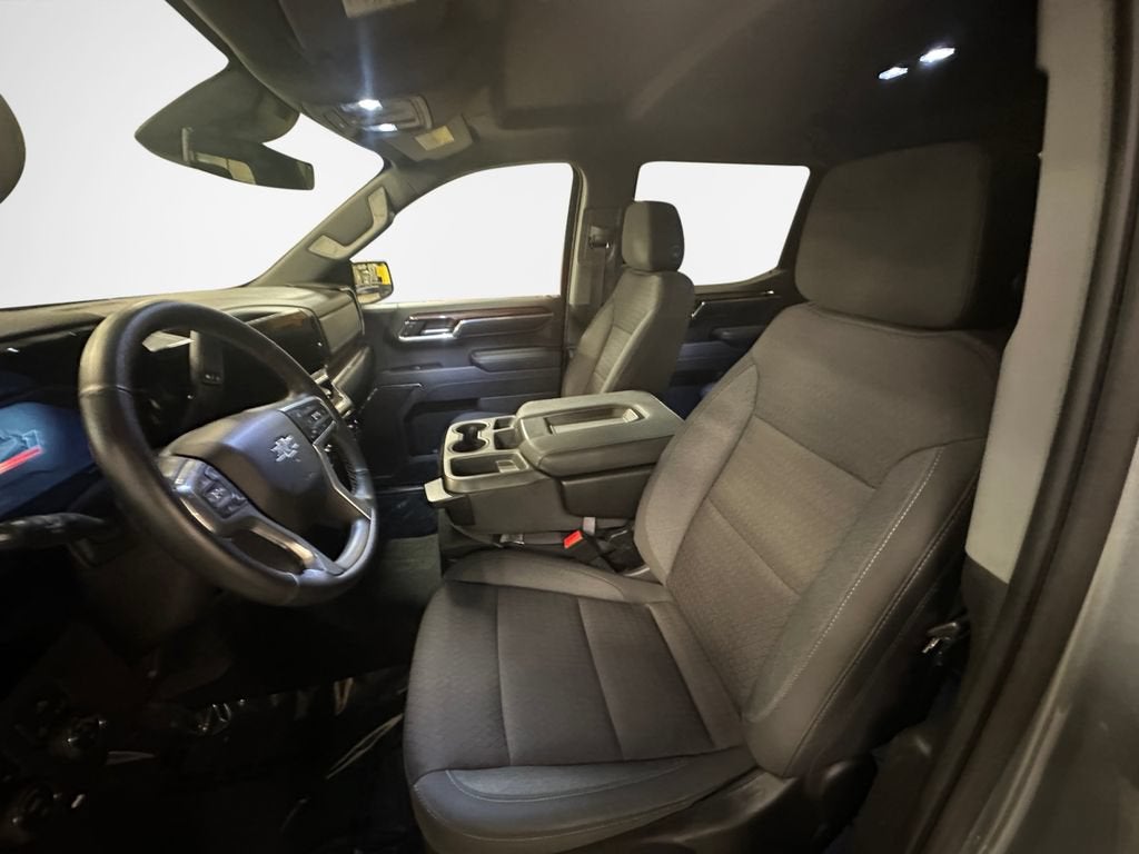 2023 Chevrolet Silverado 1500 RST - Photo 13