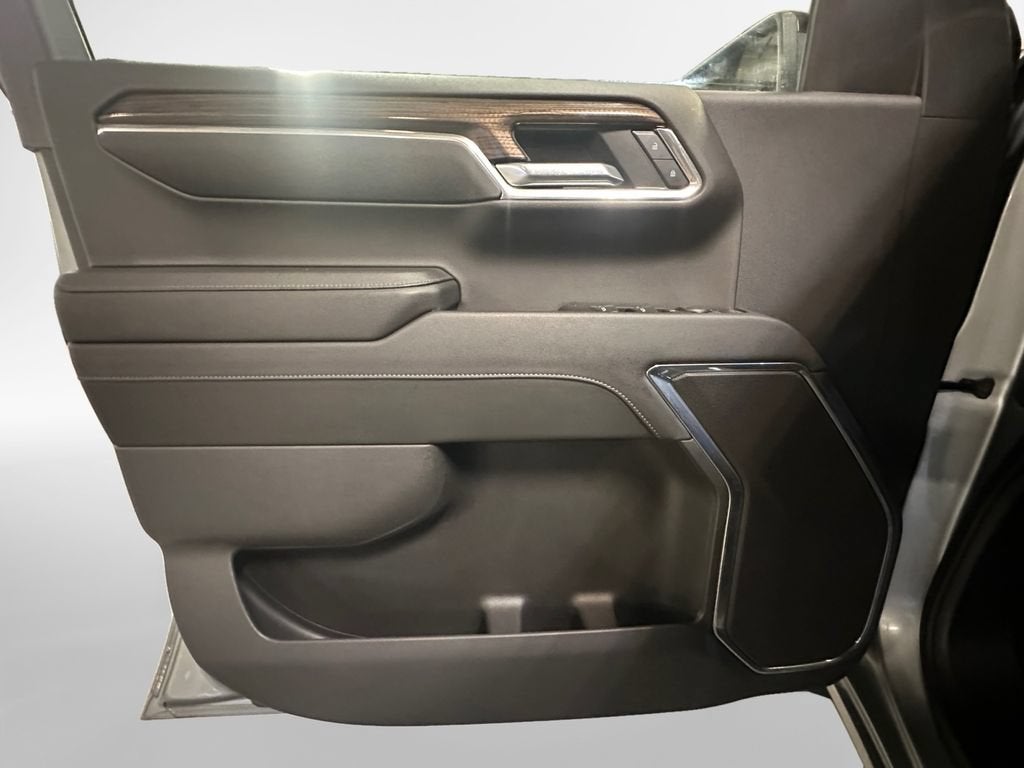 2023 Chevrolet Silverado 1500 RST - Photo 15