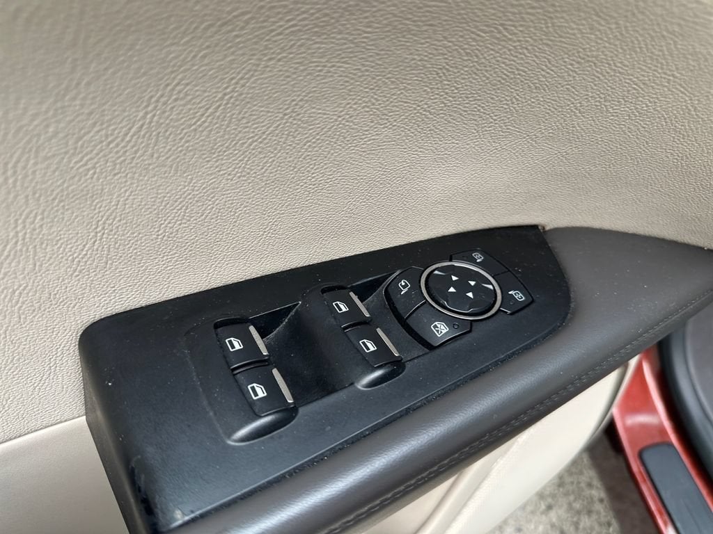 2016 Lincoln MKX Select