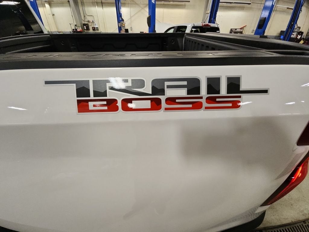 2025 Chevrolet Silverado 1500 LT Trail Boss