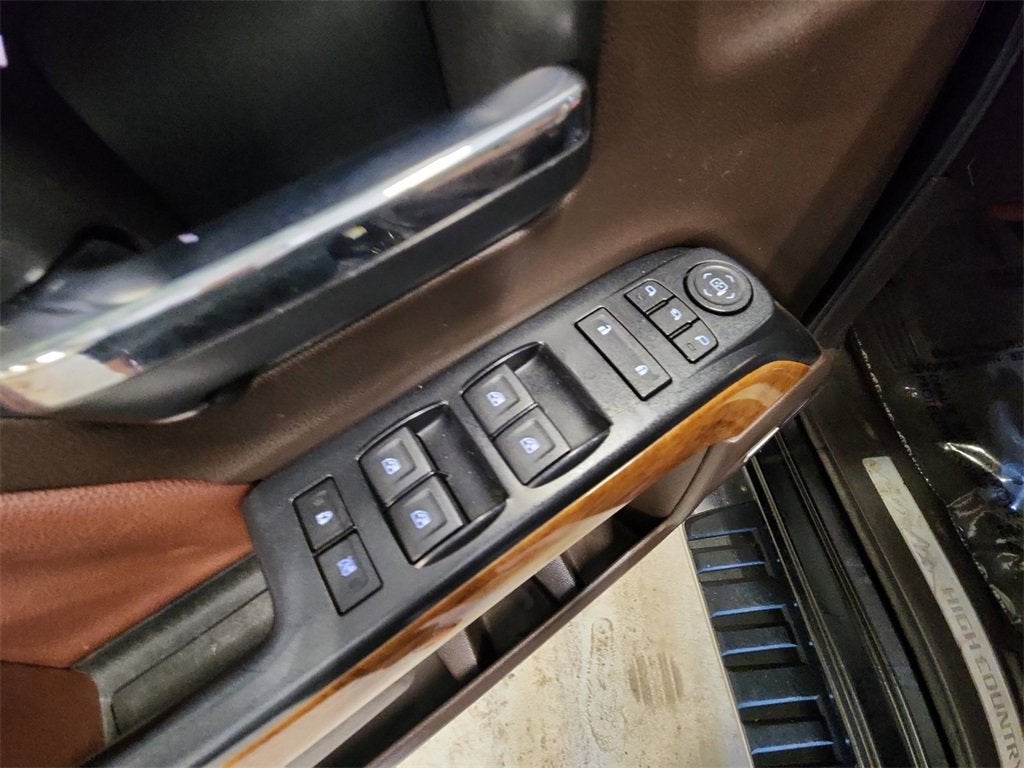 2018 Chevrolet Silverado 1500 High Country