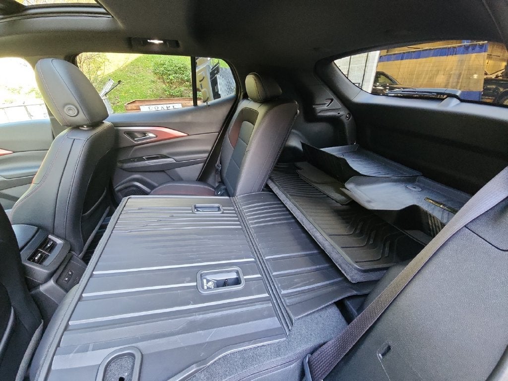 2025 Chevrolet Equinox EV RS